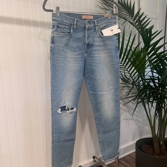 NWT 7 For Mankind Josefina Slim Boyfriend Jeans Luxe Vintage Sizes 26, 27, 28 - Picture 3 of 9